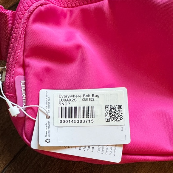 Lululemon Sonic Pink Everywhere Belt Bag - Picture 2 of 2
